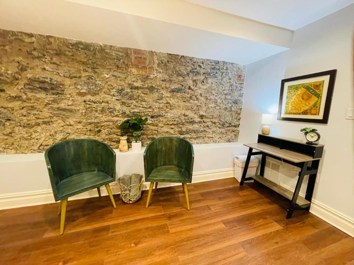 Historic Brownstone - Newly Renovated Brownstone On Historic Street With Outdoor Space Casa de férias